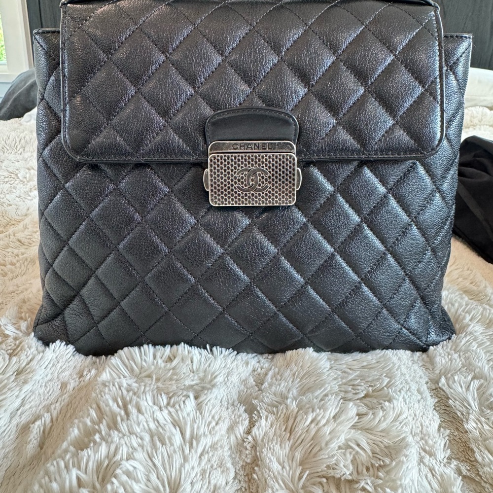 Chanel Black Quilted Women's Bag